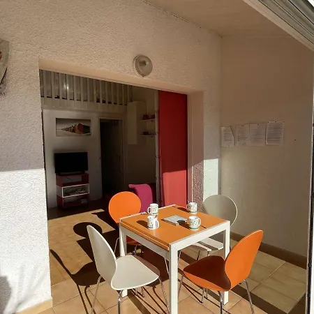 Holiday home Pavillon Calme A Plage, 6 Couchages, Grande Terrasse, Piscine Et Parking Prive - Fr-1-229b-67 Narbonne